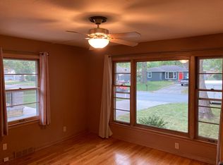 1930 S 45th St, Lincoln, NE 68506