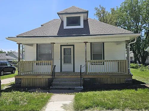4719 Knox St Photo 1