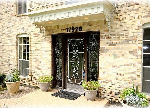 Front Door (Previous Owner)