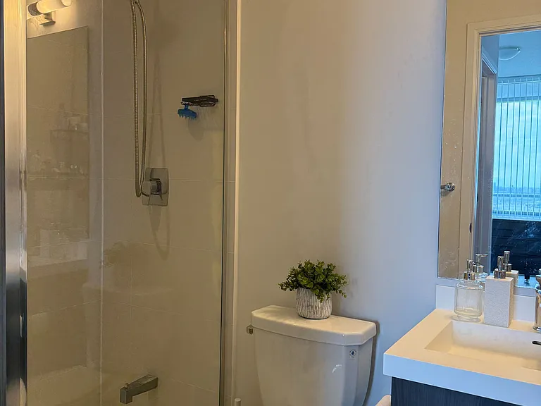 7895 Jane St #2602 — Photo 15