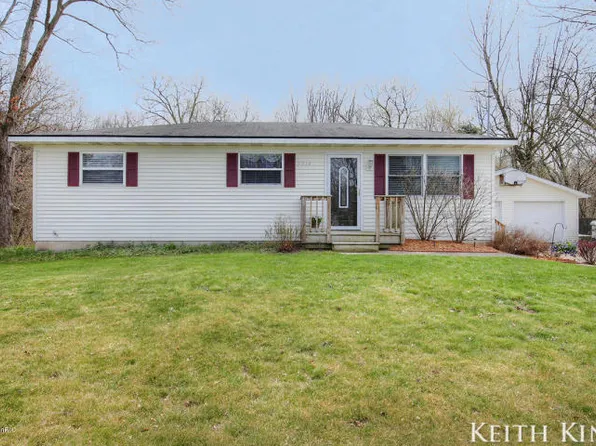 2314 Elmer Dr NE, Grand Rapids, MI 49525