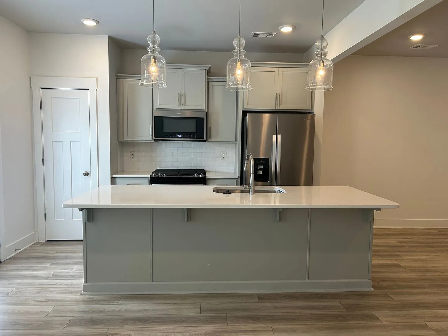 Stunning 3/2 Rental Unit in Prime Simpsonville Location! — Photo 4