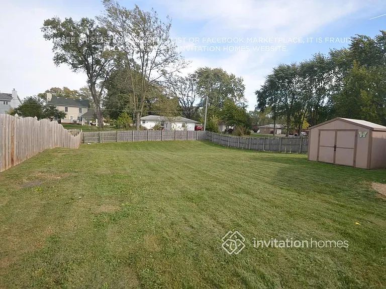 833 N Elmwood Dr — Photo 12