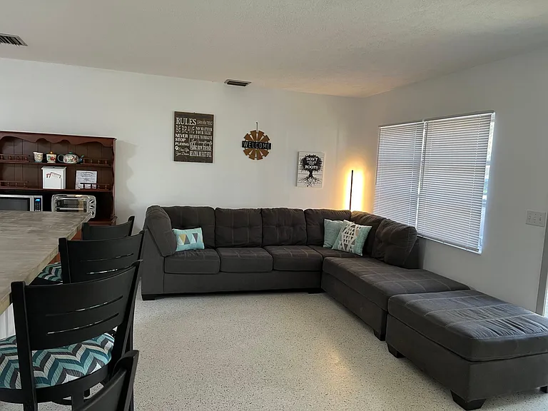 934 S Val Dr — Photo 10