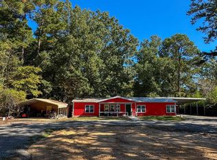 7419 N State Line Rd, Karnack, TX 75661