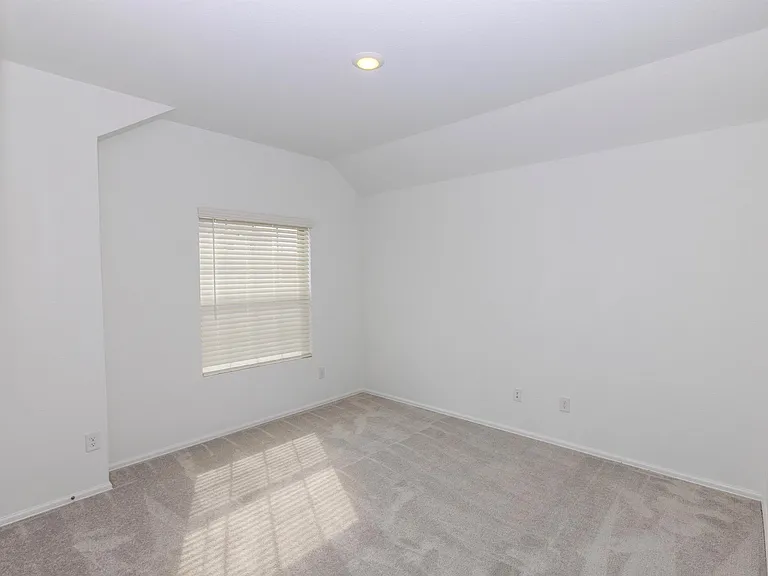 5330 Sleepy Fox Ln — Photo 21