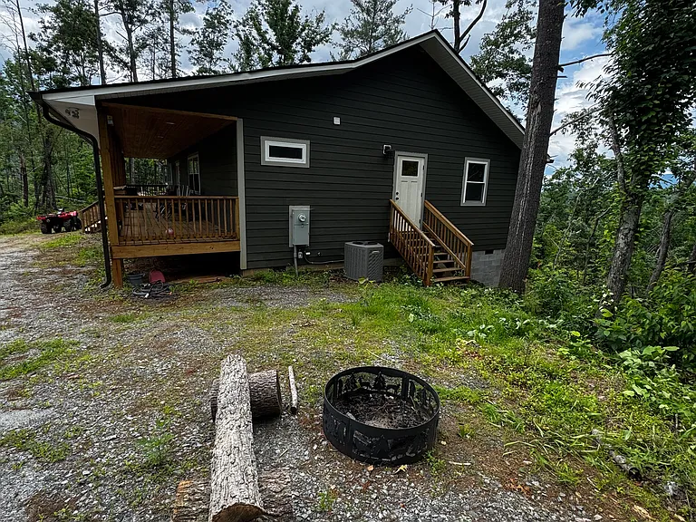 305 Wood Property Dr — Photo 22