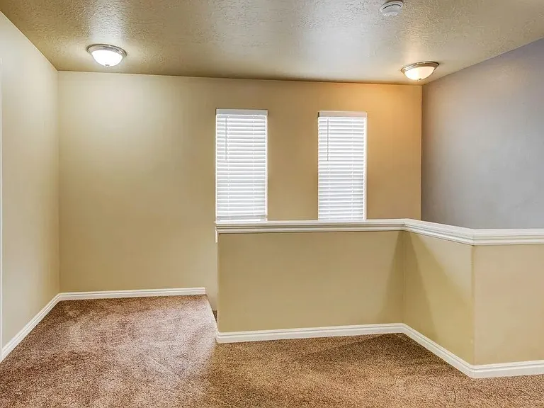 173 E Fiddlers Canyon Rd #11 — Photo 24