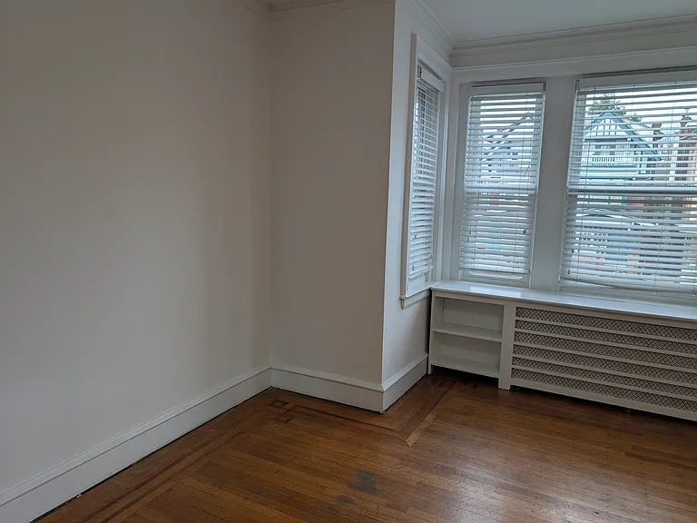 6243 Washington Ave — Photo 16