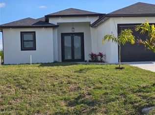 3209 6th St SW, Lehigh Acres, FL 33976
