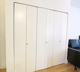 Rented by R New York