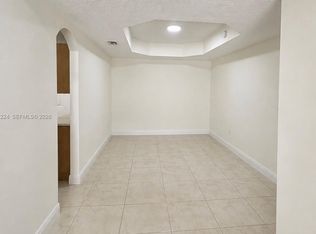 6720 NW 114th Ave APT 804, Doral, FL 33178