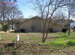181 Santa Maria St, Mabank, TX 75156