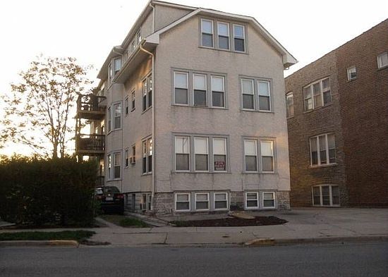 1st image of 217 Des Plaines Ave APT 1