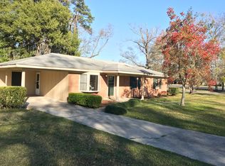 44 Lee Ave, Garden City, GA 31408