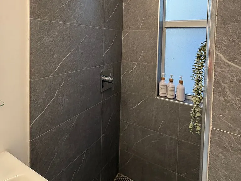 126 Mendoza Ave #2 — Photo 8