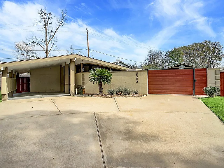 5303 Tallow Ln — Photo 21