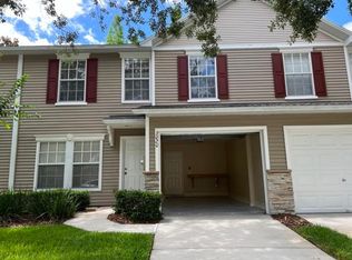 3020 Bear Oak Dr, Valrico, FL 33594
