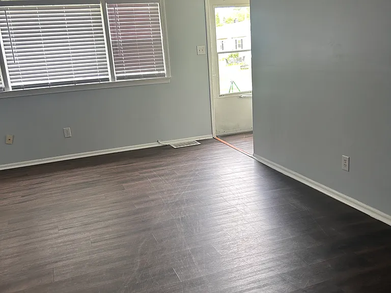 417 S 27th St #419 — Photo 3