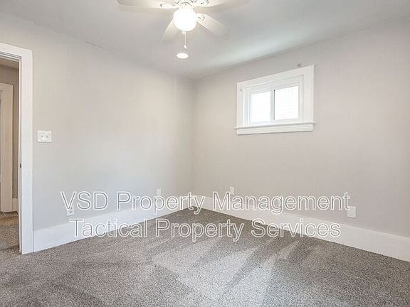 3rd image of 3692 E 147th St