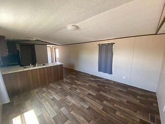 5th image of 3525 Lyman Ln