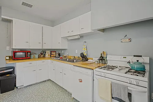 514 Crescent St NE #2 Photo 1