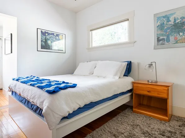 164 Hawthorne Ave #1, Palo Alto, CA 94301