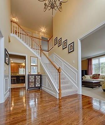 4th image of 8 Maple Way