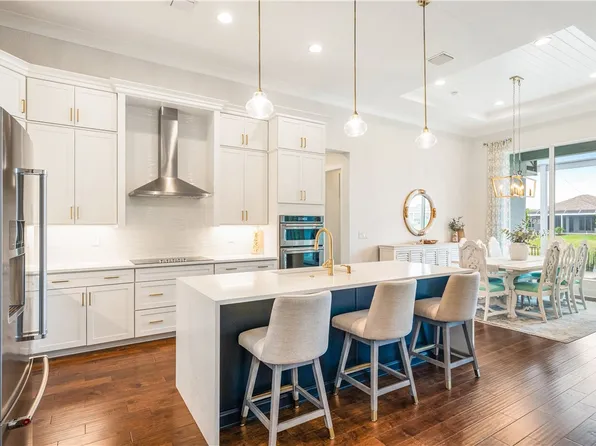 9368 Orchid Cove Cir, Vero Beach, FL 32963