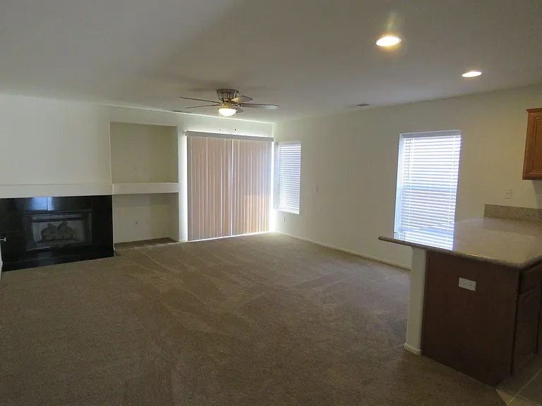 5182 Split Rock Ave — Photo 4