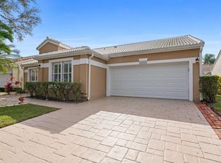 10180 Plum St, Palm Beach Gardens, FL 33410