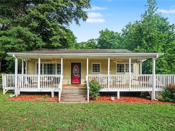 132 Mears St, Winder, GA 30680