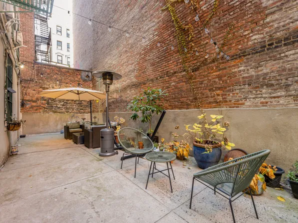 1608 Amsterdam Avenue image 3 of 29