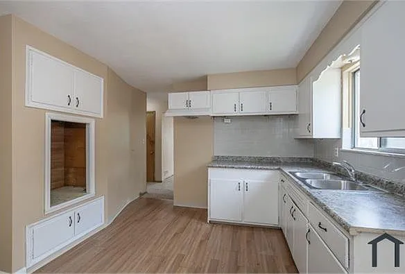 3 bed, $1,399 — Photo 3