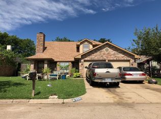 5514 Silver Maple Dr, Arlington, TX 76018