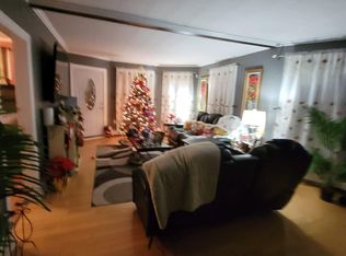 33 Plymouth St FLOOR 1, Lawrence, MA 01841