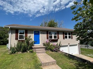 1303 S 14th St, Ozark, MO 65721