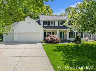 3910 Wilton Dr SE, Grand Rapids, MI 49508