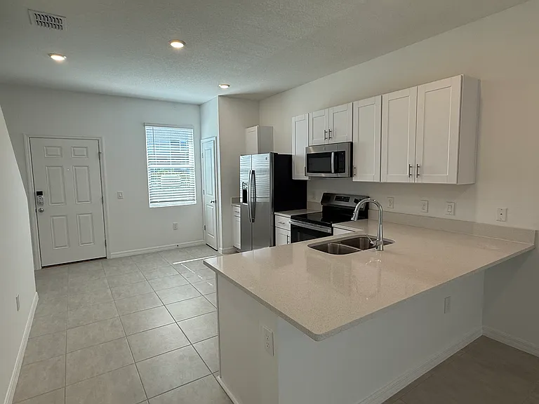 2980 Skyline Loop — Photo 4