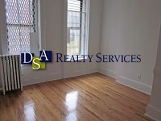 Rented by DSA Realty | media 44