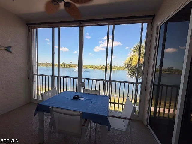 2 bed, 2.0 bath, 1175 sqft, $6,300 — Photo 4