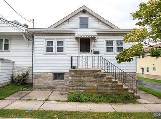 98 Chestnut St, Lodi, NJ 07644