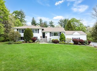 8 Evergreen Row, Armonk, NY 10504