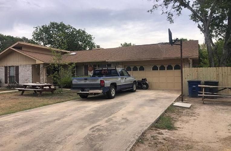 1st image of 306 Bobolink Dr