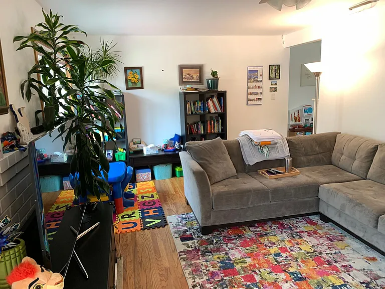 891 Mango Ave — Photo 10