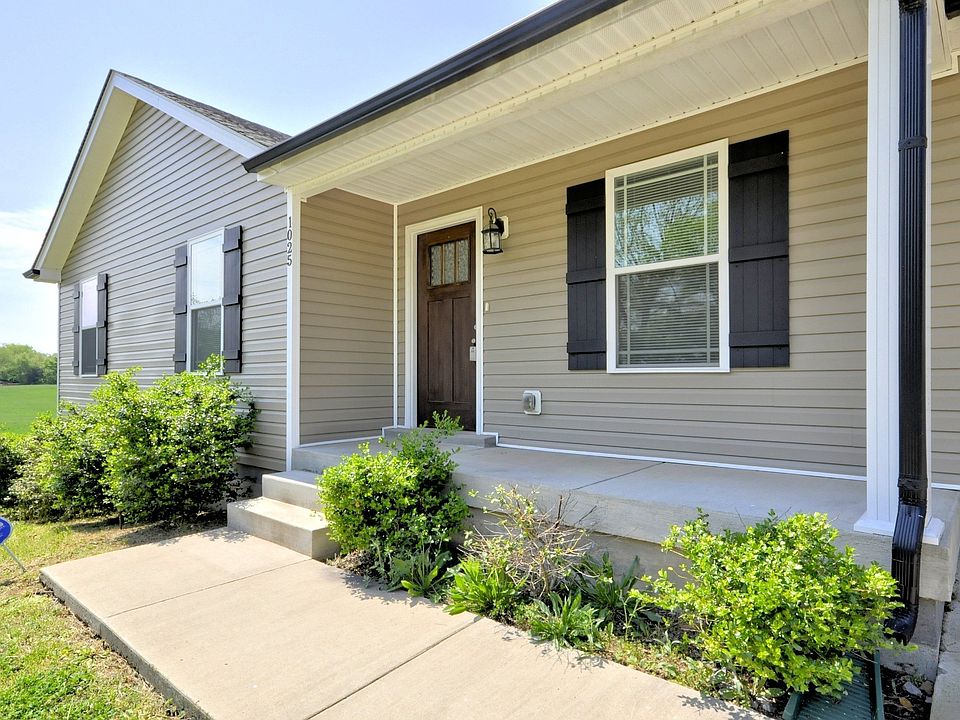 2nd image of 1025 Hugh Hunter Rd