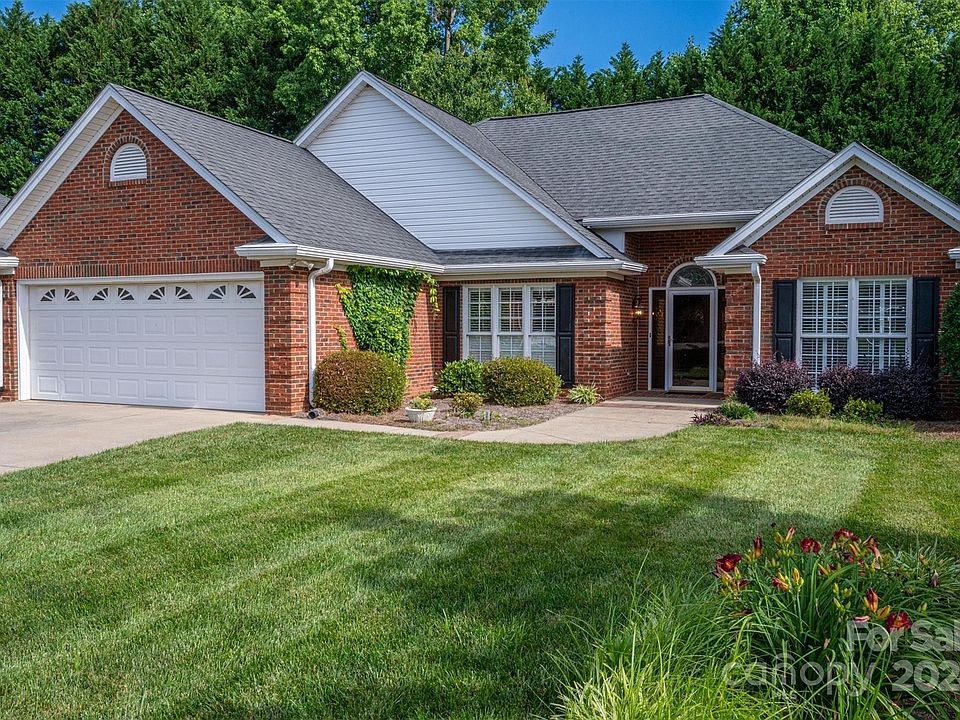 1st image of 2125 Water Oak Ln