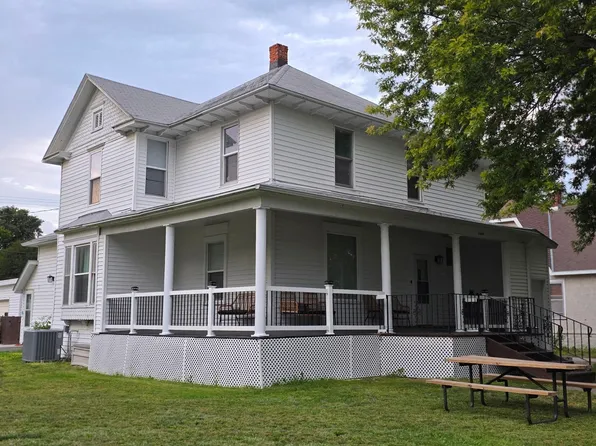 1004 W 5th St, North Platte, NE 69101
