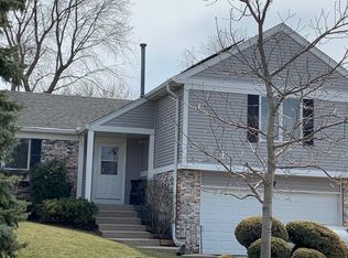 307 Appian Way, Vernon Hills, IL