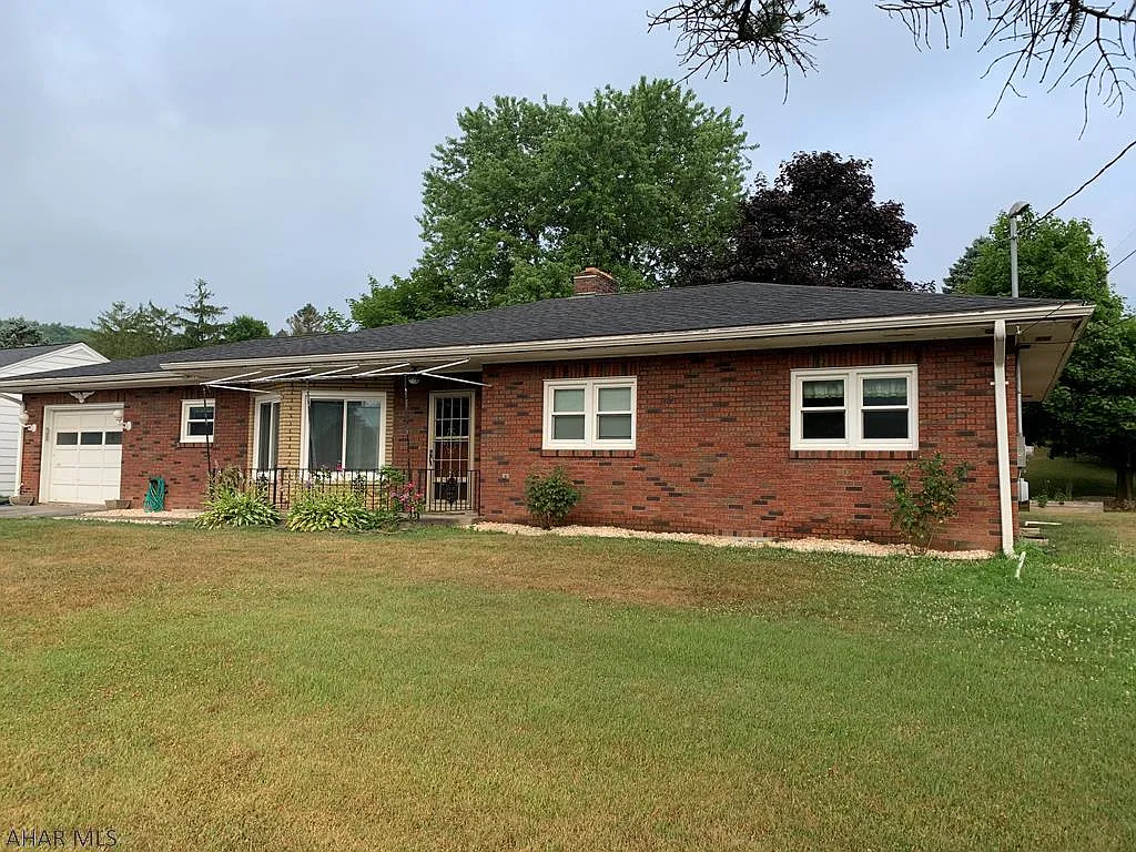 164 Mount Pleasant St photo 1